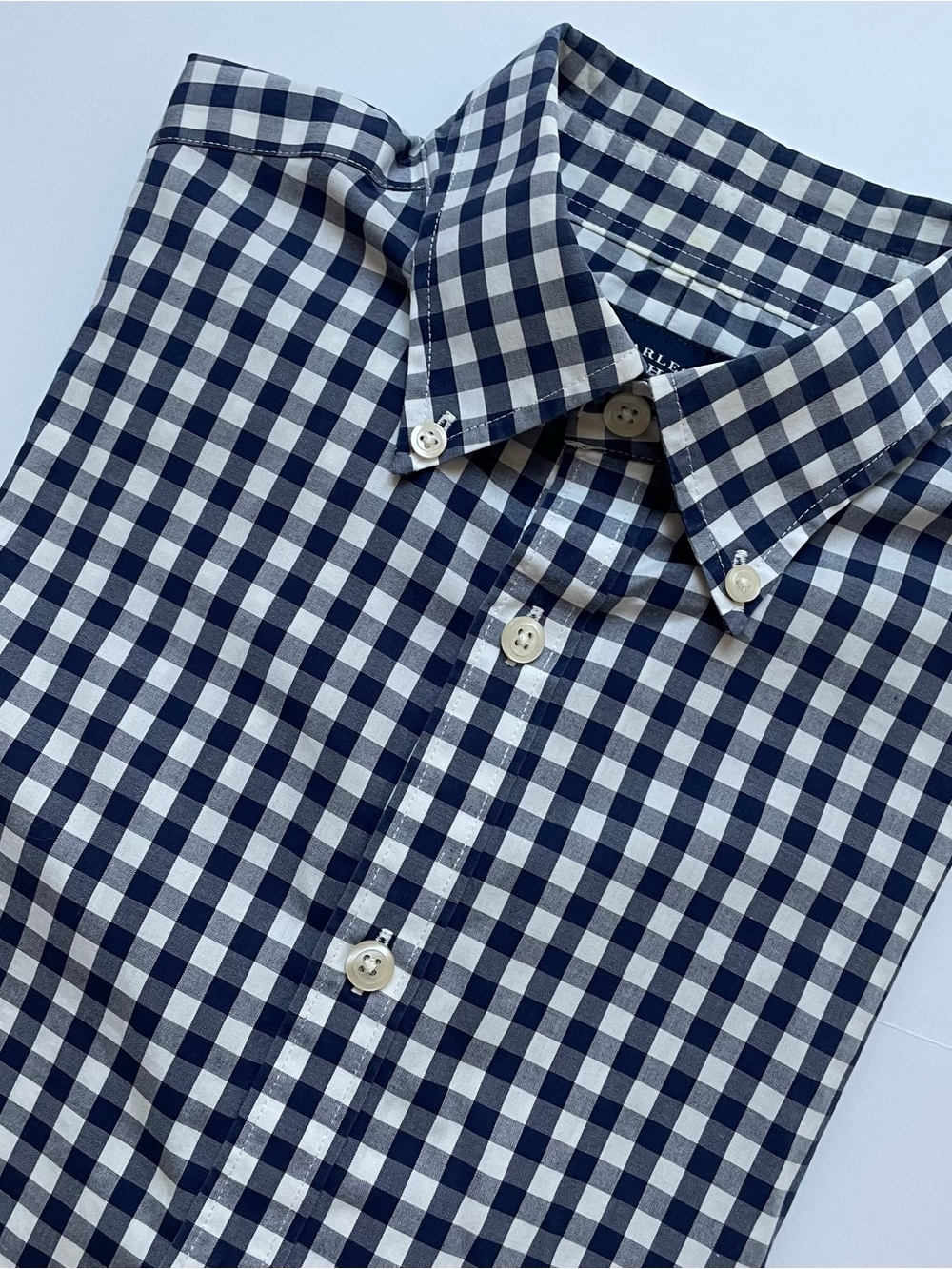 Charles Tyrwhitt Men’s Weekend Non-Iron Extra Slim Button-Down Shirt